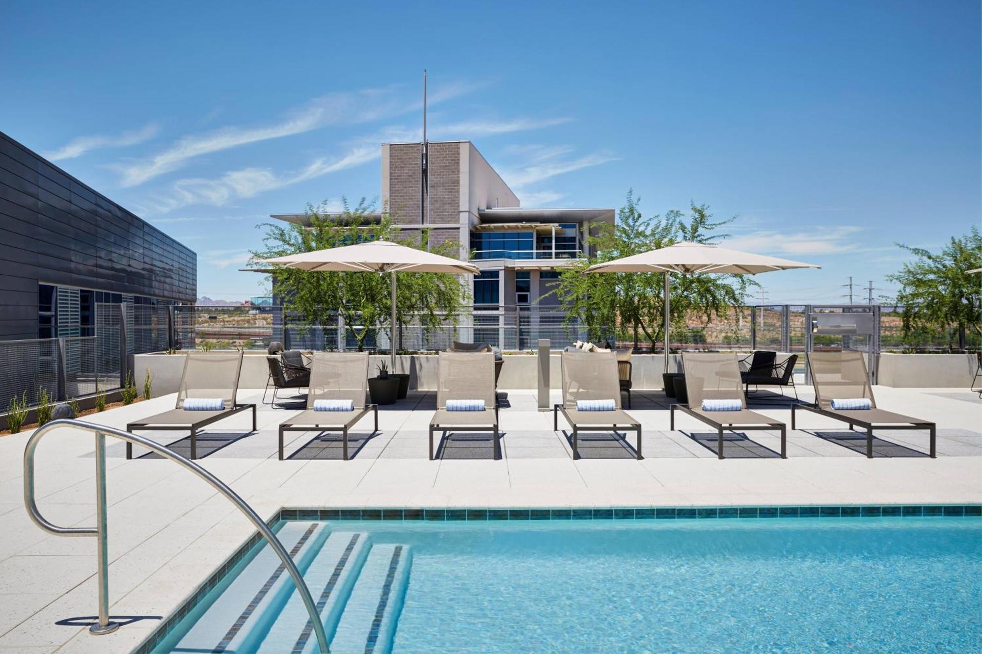 Ac Hotel By Marriott Phoenix Tempe/Downtown Exteriör bild